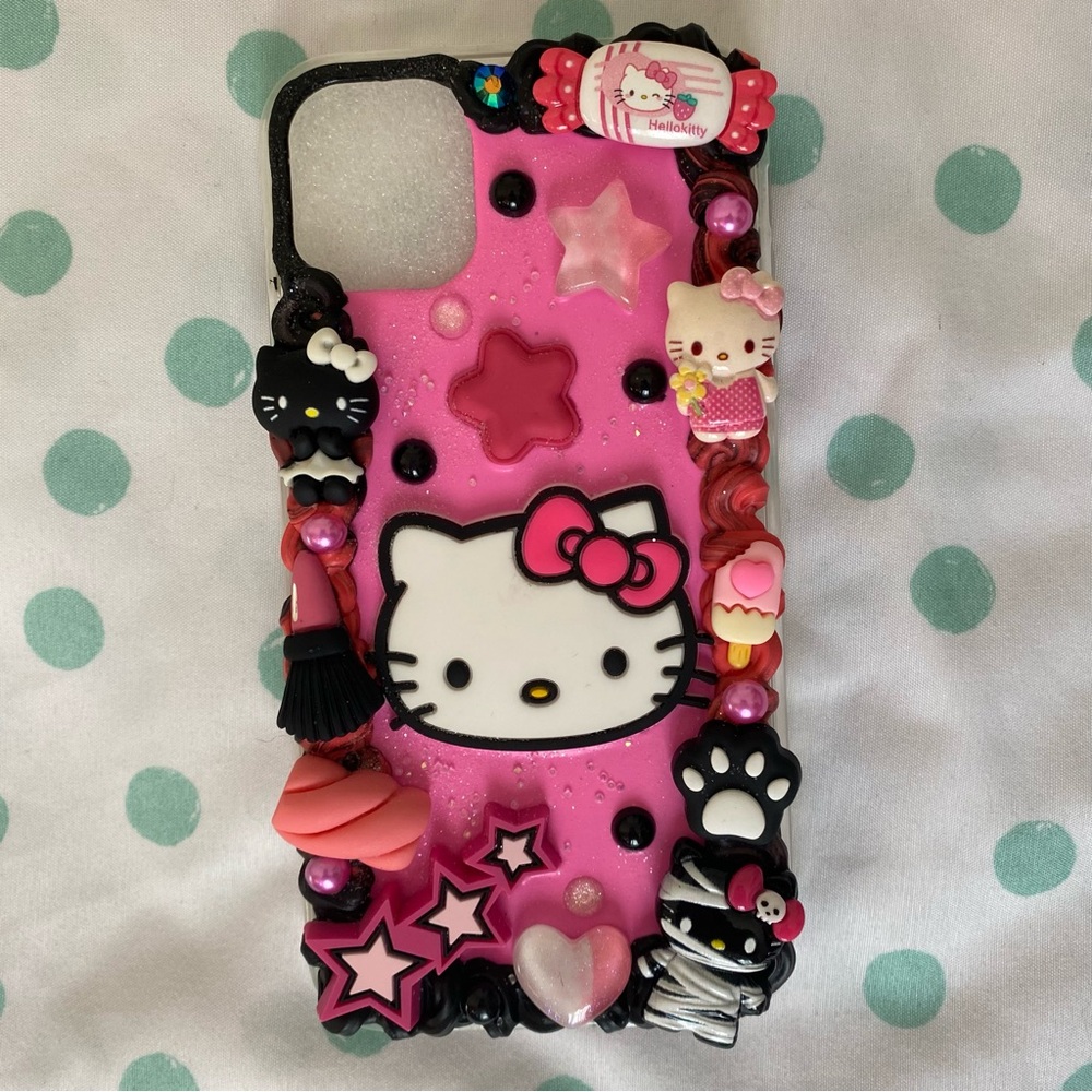 Hello Kitty Decoden Pink iPhone 11 Case